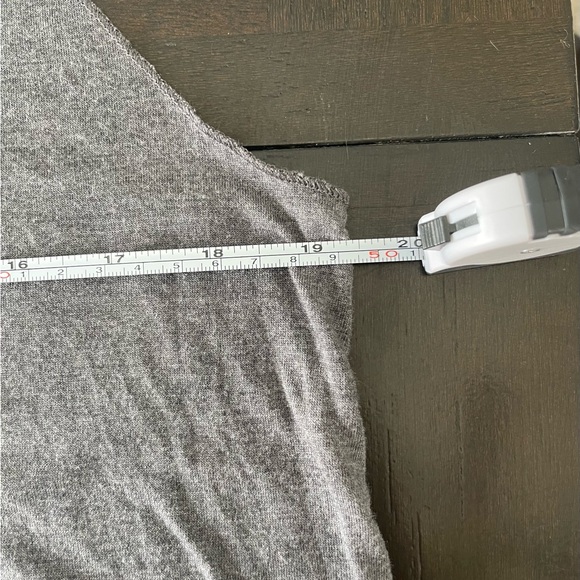 SHEIN Set of 2 Women’s Casual Tank Tops in Large - Picture 7 of 14